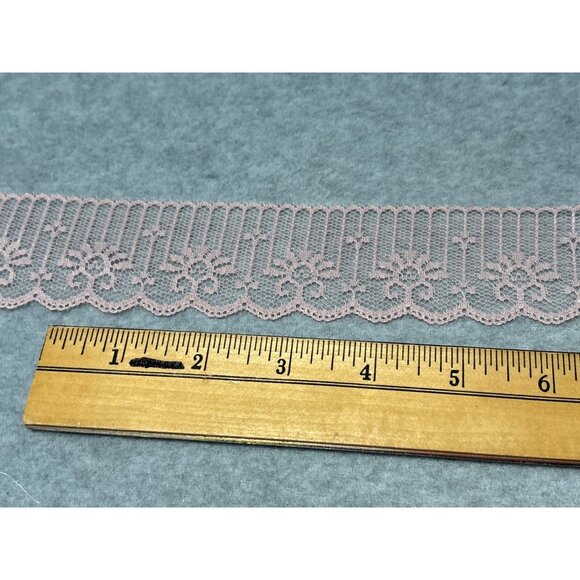 Vintage Pink Lace Trim 8 Yards 9" x 1 3/4" Wide Floral Pattern Sewing Craft Proj - Picture 2 of 5